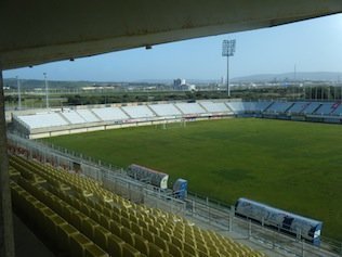 La visera del estadio municipal Nuevo Mirador" empieza a ser reparada