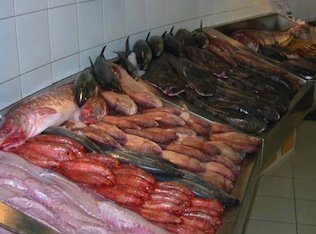 Se agota el pescado propio en España para todo 2011