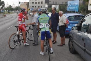 Martínez Fírvida sufre un nuevo accidente cuando practicaba ciclismo en la carretera de Castellar