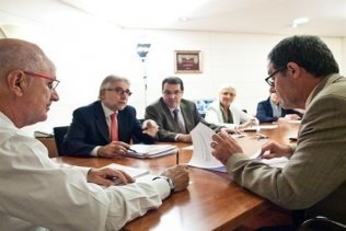 PSOE y CiU pactan el apoyo "inequívoco" del Congreso y el Gobierno al Corredor Mediterráneo