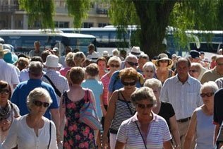 España recibió 32,8 millones de turistas extranjeros hasta julio