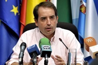Saldaña: Ruiz Boix es el Puigdemont de la comarca"