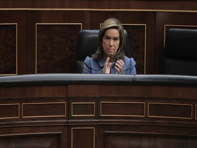 Ana Mato no piensa dimitir: Ni la "cacería" ni las "infamias" me van a "doblegar"