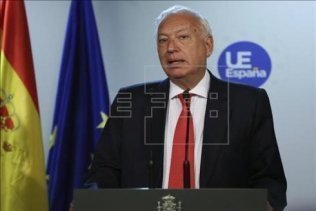 Margallo solicita comparecer en el Congreso para explicar la situación con Gibraltar