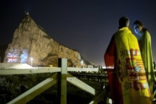 Organizan una caravana para reivindicar la españolidad de Gibraltar