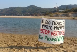Basta de vertidos residuales al rio Pícaro y las playas de Algeciras