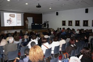 Éxito de participación en la Jornada sobre Alzheimer celebrada por Hospiten y SARquavitae