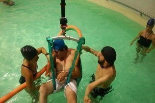 Apropadis 2.0 desarrolla hidroterapia gracias a la APBA