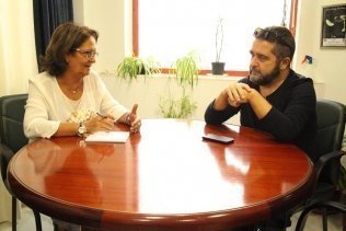 Cid recibe al nuevo presidente de la Asociación de Antifaces de Oro de Algeciras