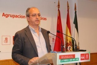 El PSOE pide al alcalde que no se esconda" en relación al caso de la concejal Laura Ruiz