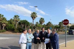 Landaluce y De Torre priorizan las obras del Acceso Sur al Puerto con mejoras en la rotonda de Soto Rebolo