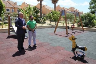 Getares contará en breve con un nuevo parque infantil en la zona de aparcamiento