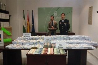 Las autoridades decomisan boletos clandestinos en la sede OID de Algeciras