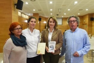 El taller de lectura sobre José Luis Cano cierra los actos del Día Internacional de las Bibliotecas