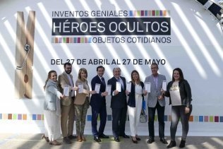 La Caixa y Cajasol inauguran en una carpa de la Plaza Andalucía la exposición Inventos Geniales