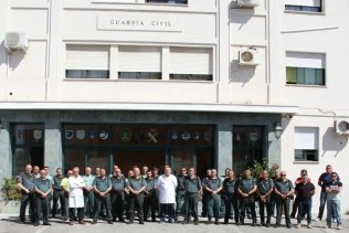 Guardia Civil guarda un minuto de silencio en conmemoración de los atentados de Barcelona y Cambrils