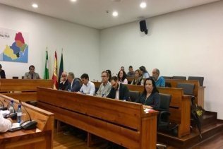 El PSOE exige a Romero que no utilice el recibo del agua para ejercer su bronco e inútil juego político en la comarca"