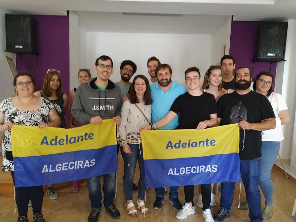 Javi Viso se reúne con jóvenes de Algeciras y les traslada sus propuestas en materia de Juventud