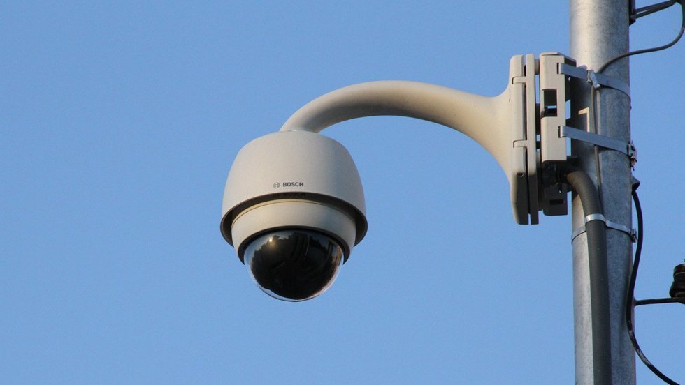 Avanza el proyecto para la instalación de cámaras de vigilancia en el barrio de La Caridad