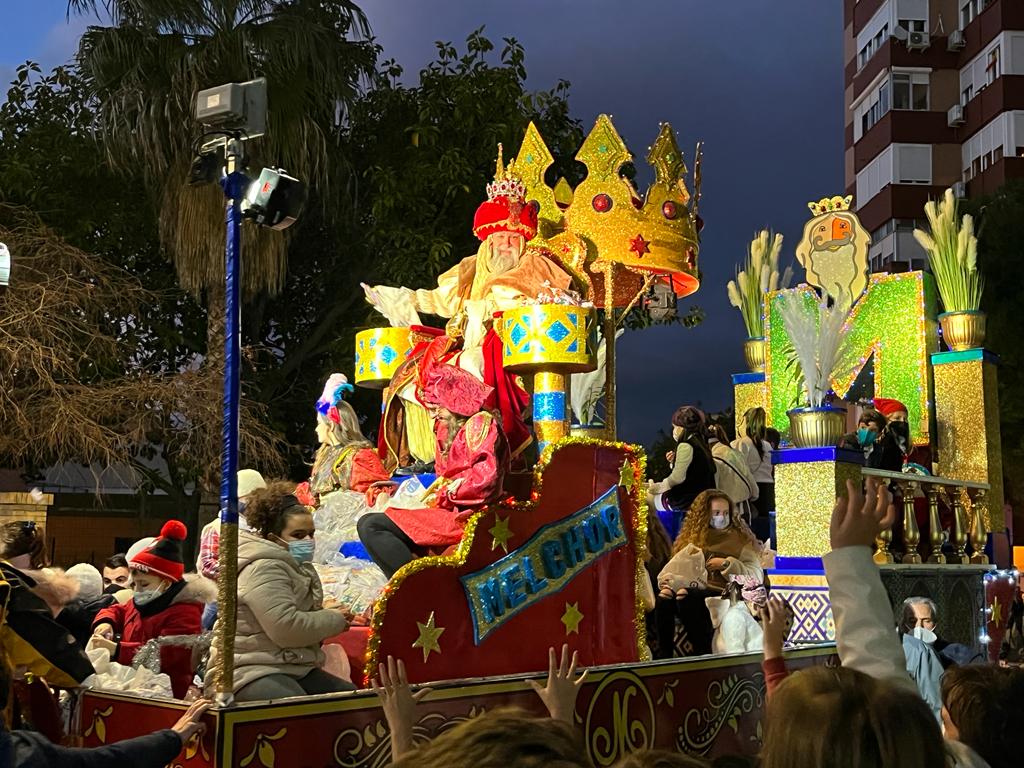 Algeciras celebra la gran cabalgata de los Reyes Magos de Oriente.